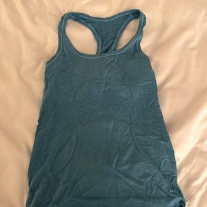 Lululemon swiftly tech tank in blue